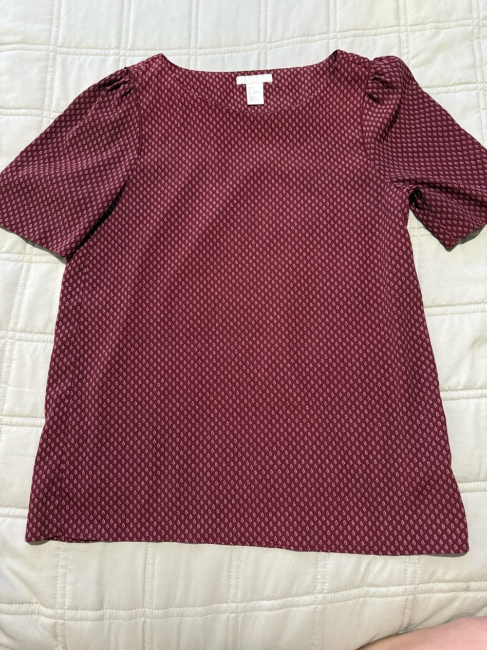 H&M Burgundy Printed Short Sleeve Top